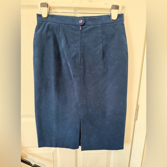 VTG Adolph Schuman UltraSuede Brand Fabric Blue Suede Leather Skirt Made USA M - Picture 2 of 3